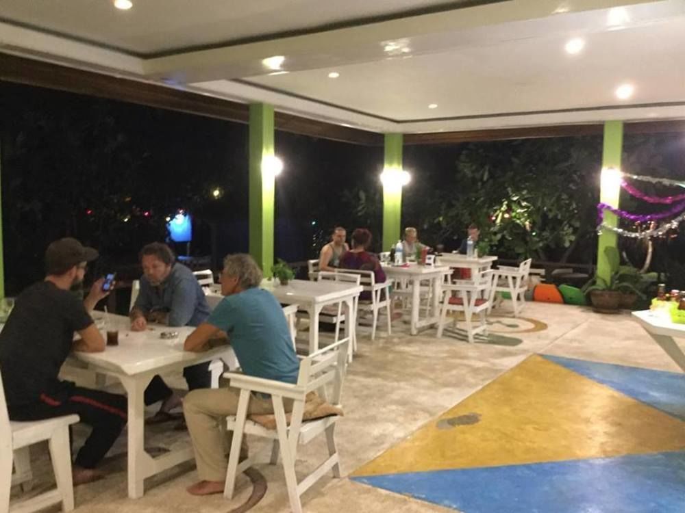 Phayam Coconut Beach Resort Koh Phayam Buitenkant foto